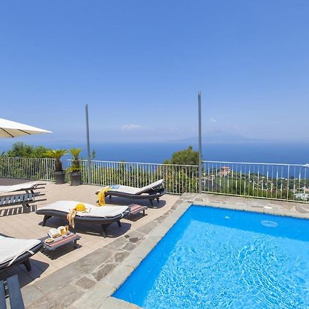 Amore Rentals - Casa Augusta A ソレント エクステリア 写真