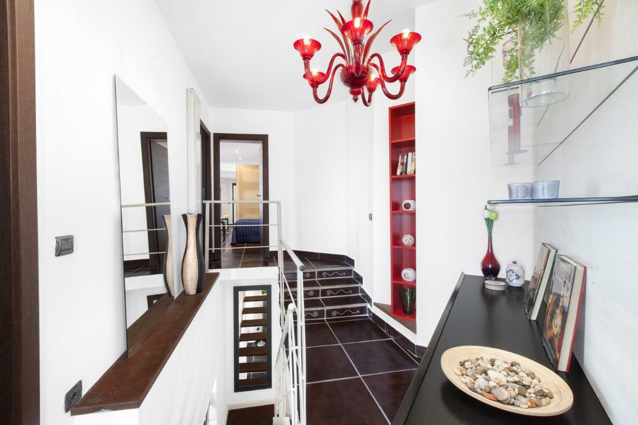 Amore Rentals - Casa Augusta A ソレント エクステリア 写真